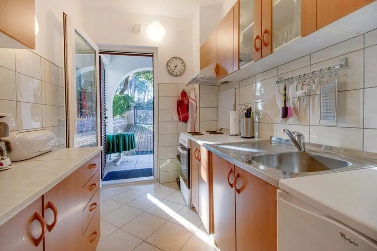 Apartments In Mali Losinj 14834